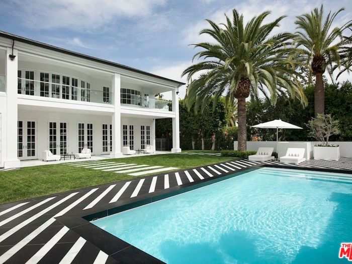 Los Angeles is renowned for its year-long heat, so a backyard swimming pool is a must. Mayweather