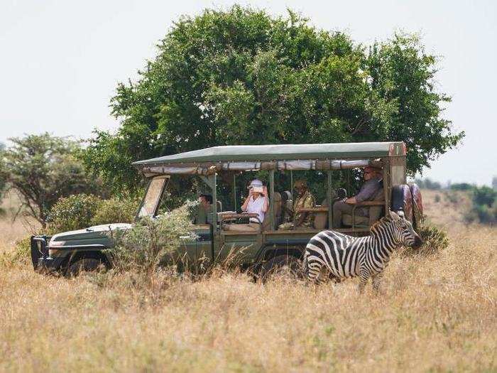 After the visit with the baby elephants, the first lady was taken on a short safari through Nairobi National Park.