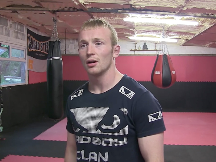 Dillon had a 5-8 record, with his last fight coming in 2016. He now owns the gym No Fear MMA in Ireland.