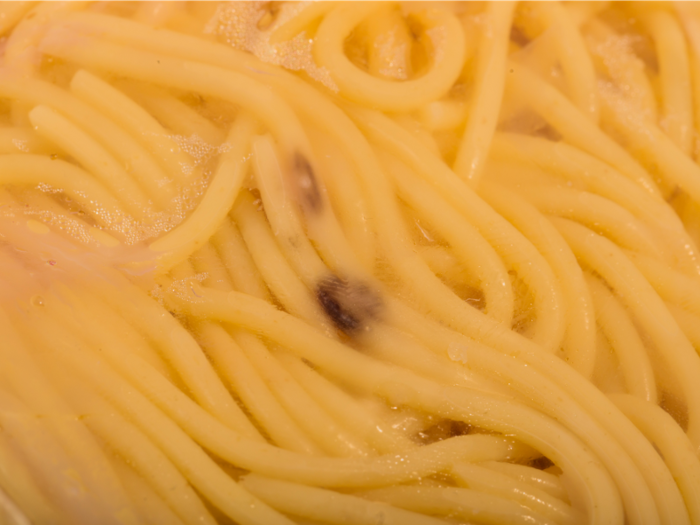 A more dire problem in one of the kits — that may have been caused by having the meal kit shipped to New York from Georgia — was found in the pasta, which came pre-cooked and had some moldy spots.