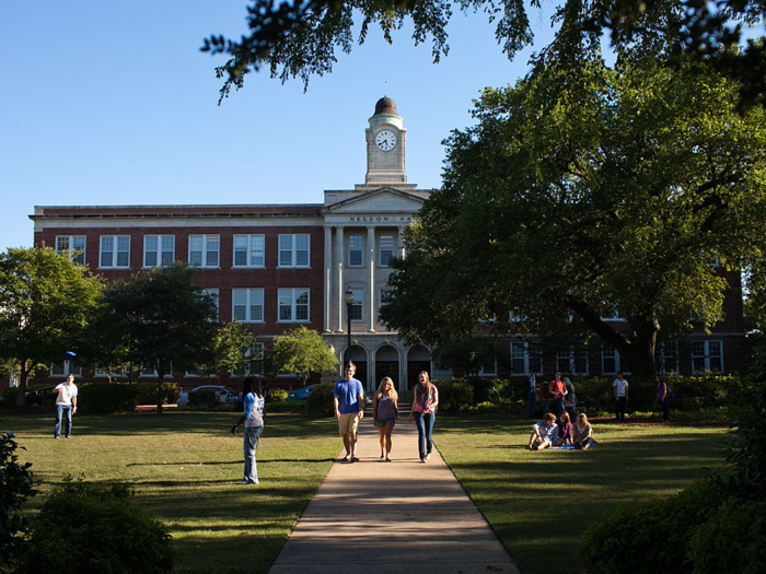 Mississippi — Mississippi College