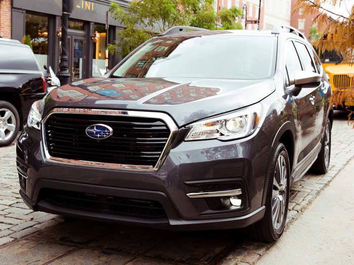 Aesthetically, the Ascent has a heavy does of Subaru corporate styling DNA.