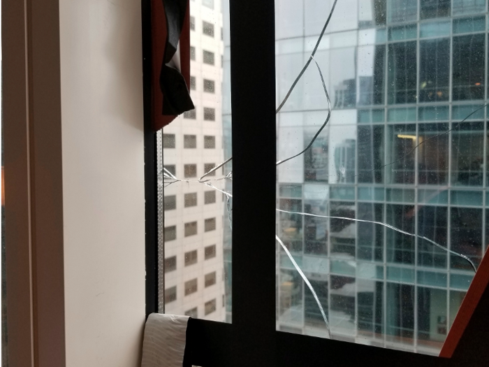 In September 2018, an apartment owner detected a large crack in his window on the high-rise