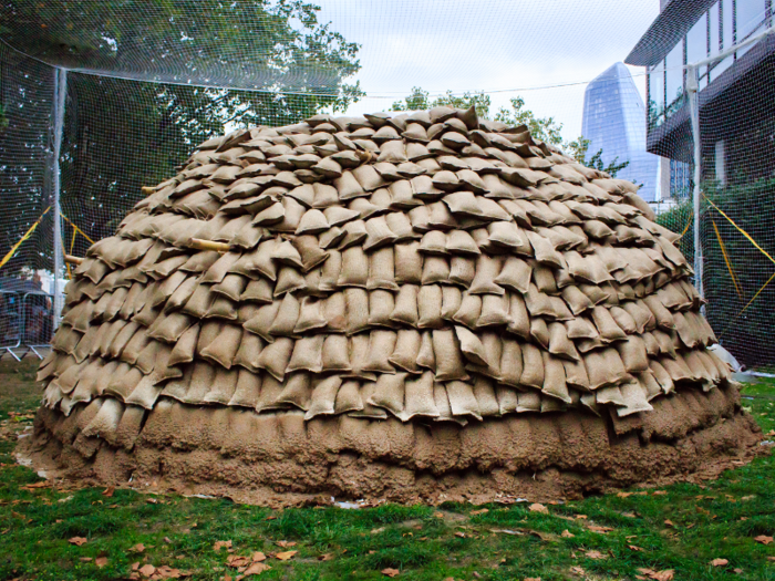 Spraying the dome with mud makes the structure sturdy and weatherproof, Chaltiel said.