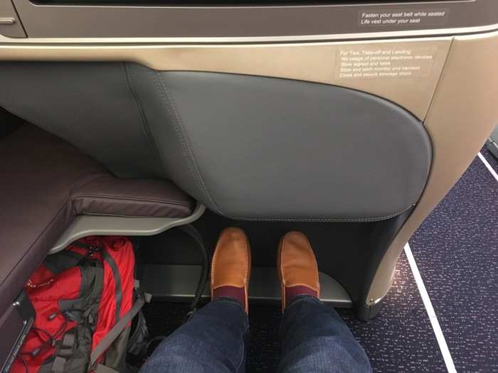 Even without the ottoman, there was more than enough legroom.