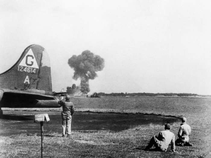 Another 33 B-17s aborted as the bombers approached Schweinfurt, leaving only 285 bombers to carry out the mission. They rolled through in two waves, one between 2:39 pm and 2:45 pm and the next between 2:51 pm and 2:57 pm.