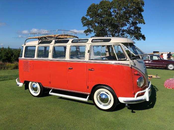 10. 1958 Volkswagen Deluxe 15 Window Bus