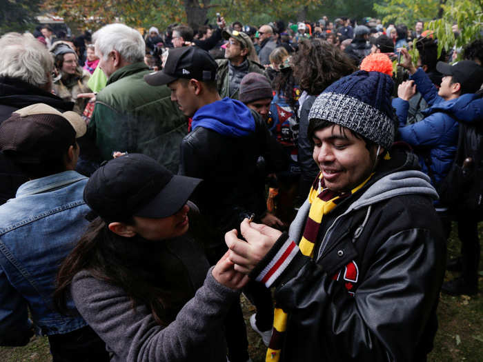 Crowds gathered to smoke.