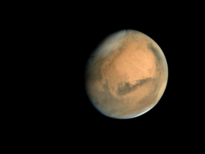 But for such a scheme to work, a 3D-printing factory would have to be able to use raw Martian materials as inputs. "If 3D-printing on other planets really, really works, and it