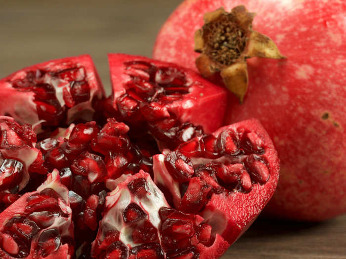 8. How to seed a pomegranate