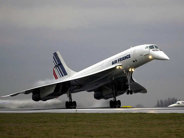 Of the 14 production Concordes, seven entered service with Air France and ...