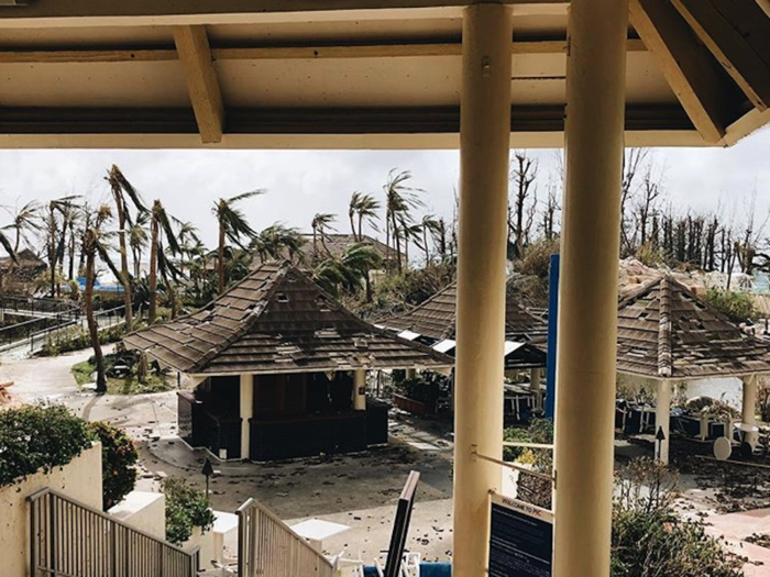 "Last night was stressful at the hotel, where the glass flew out, the tiles flew off, the structures collapsed. Now the island is coming to life, just like we," the woman wrote.