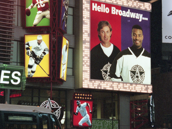 The Planet Hollywood-owned All-Star Cafe only had 10 locations, but major athletes including Andre Agassi and Joe Montana invested in the chain.