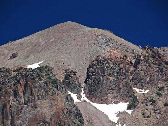 11: Lassen volcanic center, California. Threat Score: 153. Aviation Threat: 32.