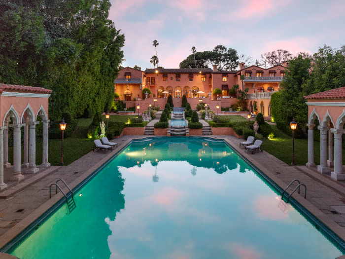 The home once belonged to publishing mogul William Randolph Hearst.