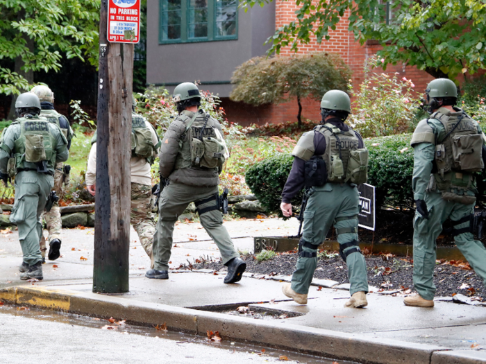 10:11 a.m.: There was an ongoing discussion among officers about going into the synagogue.