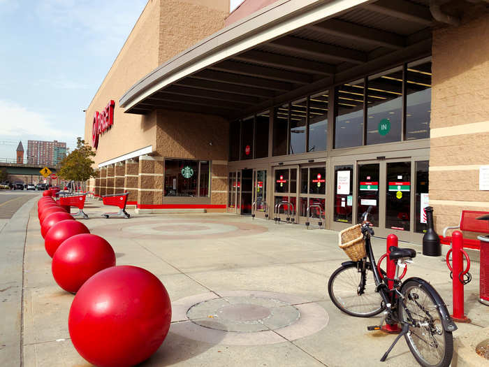 We went to a full-size Target store in Jersey City next. While it’s up for debate whether Jersey City would qualify as a suburb, this location is a good example of what Targets look like in the suburbs.