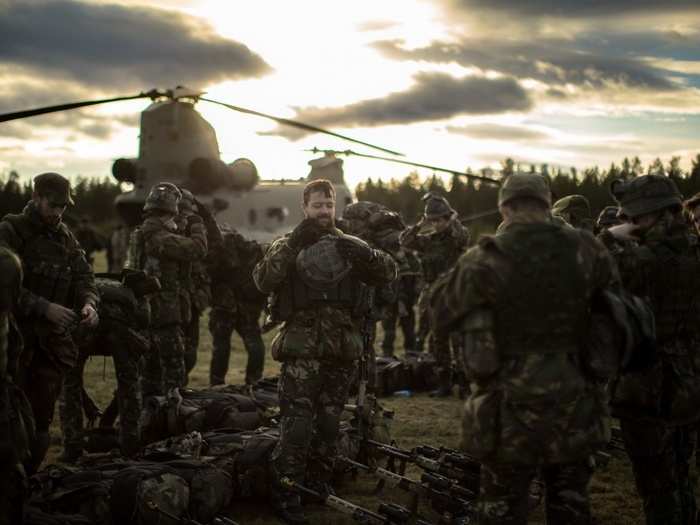 The Dutch 45th Painfbat (Pantser infanterie battaljon) during their first basic helicopter training in preparation for air assault maneuvers.