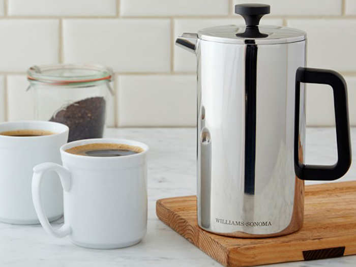 A stainless steel French press for convenient coffee always at the ideal temperature