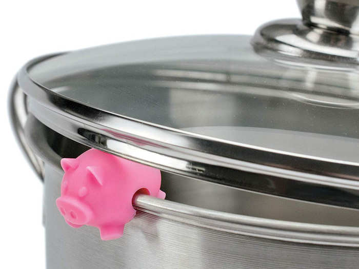 Cute lid lifts that let steam escape so their pots never boil over