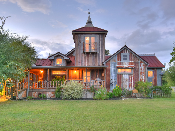 In a small Texas town between Houston and Austin, a 10-acre property features three renovated grain silos.