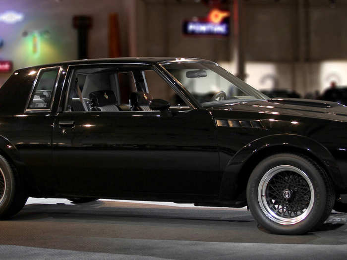 1986: Buick Grand National Turbo — Nicknamed the "Darth Vader Car" because of the popularity of the "Star Wars" films, the all-black Grand National is still really cool looking.