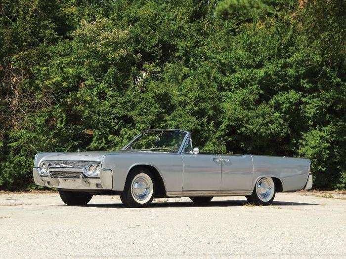 1961: Lincoln Continental — There are few cars as "American" as the Lincoln Continental, with the fourth-generation 