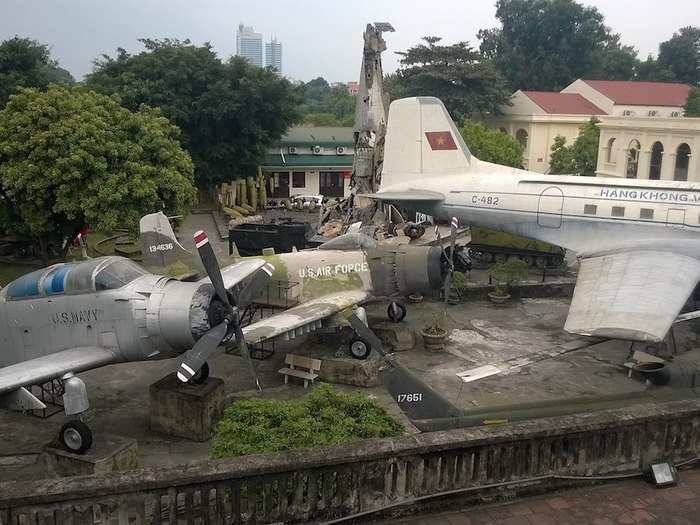 And what appears to be two A-1 Skyraiders (lower left), which were attack aircraft that often provided close air support.