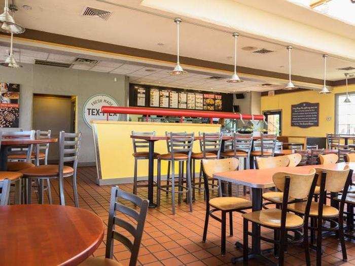 Taco Bueno looks like a humble Taco Bell clone, but it