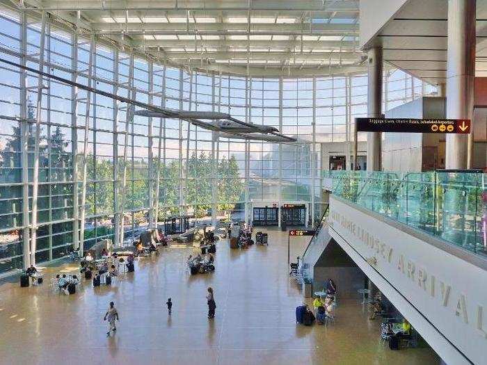 10. Seattle-Tacoma International Airport