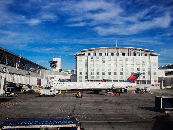 11. Detroit Metropolitan Airport