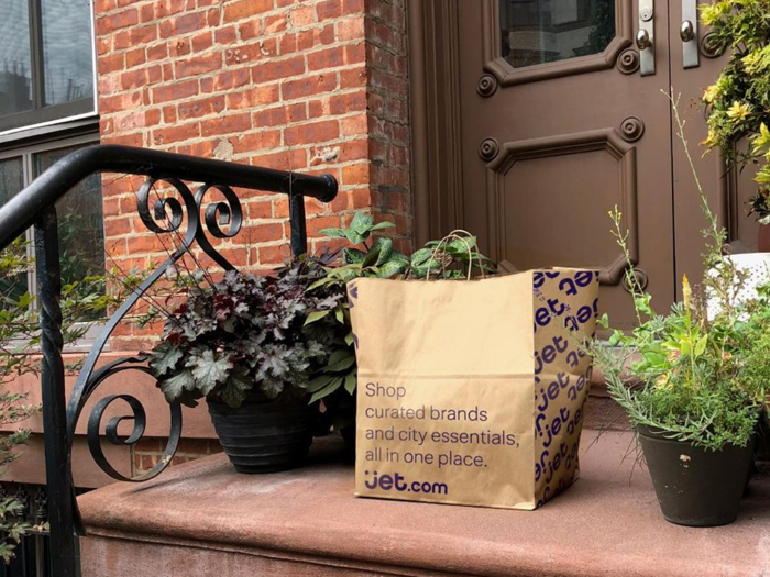 This later helped Jet.com launch same-day delivery in NYC.