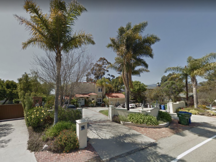 Homes on Dune Drive stood tall before the fire.