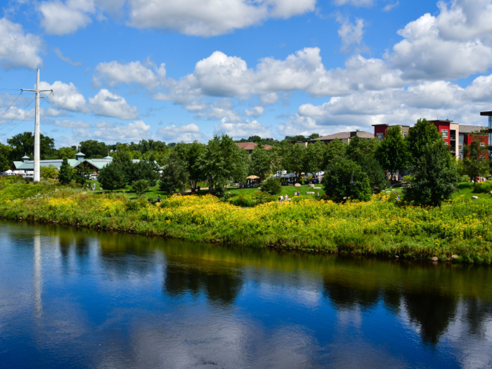 17 (TIE). Eau Claire, Wisconsin