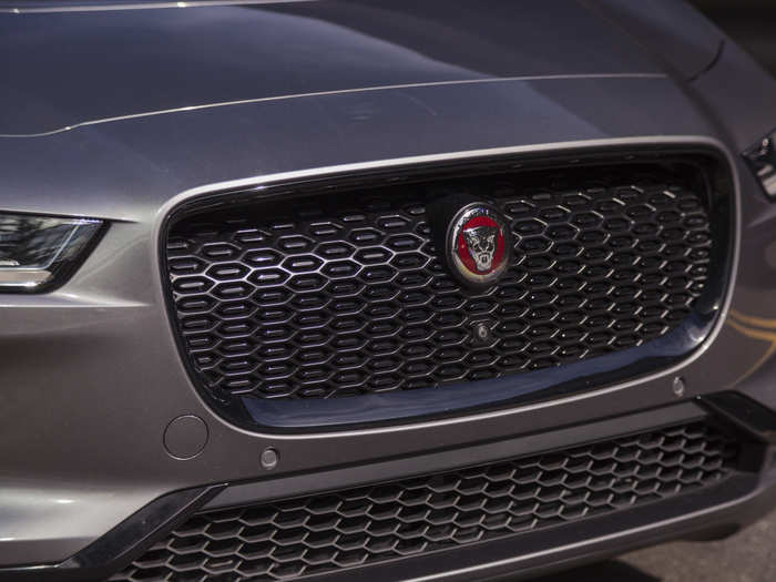 The top part of the grille also ducts air through the large hood vent, thereby helping with the car