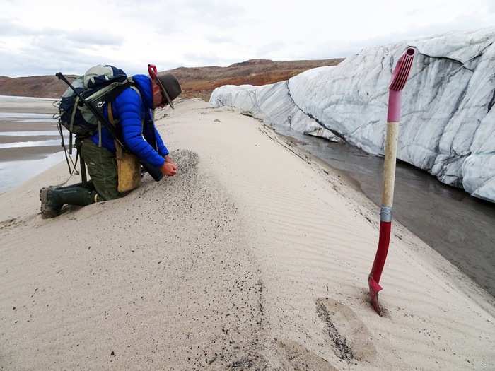 So the team flew over and mapped the depression in more detail. They also gathered sand at the edge of glacier, since the giant, slow-moving block of ice likely scraped particles off the bedrock below — including parts of the depression.