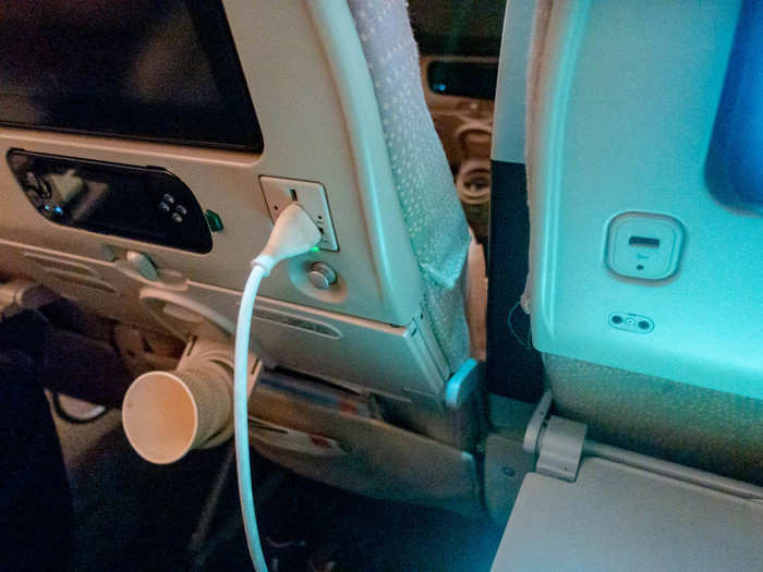 But truthfully, I had a lot of work to get done. I was most stoked for the power outlet and USB plug-ins. Rather than be located annoyingly below the seat, these were right next to the screen on the seat back.