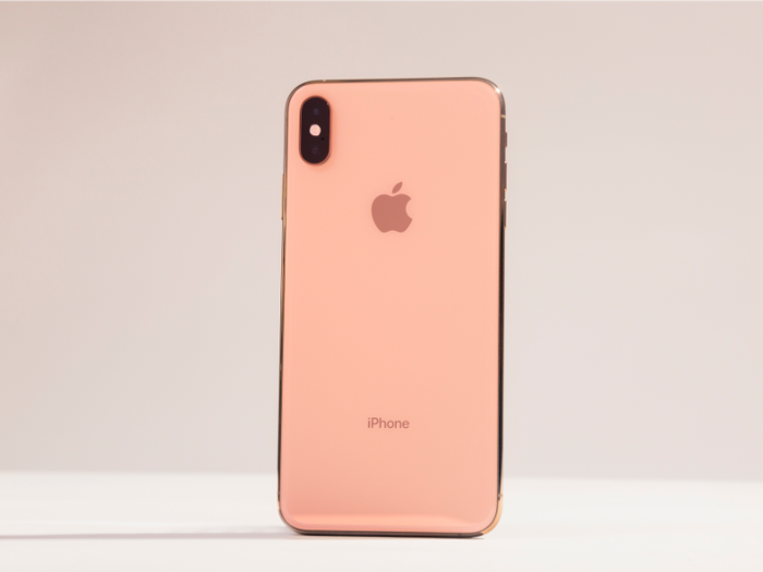 6. iPhone XS Max