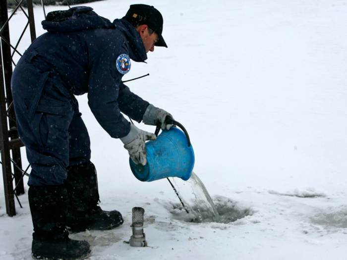 Residents melt snow during the winter to drink water. In the summer, they use pipes to extract water from artificial lagoons that gather snow.