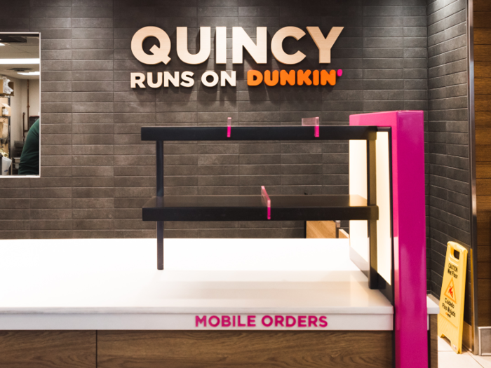 The counter also has a few mobile-order pickup shelves.