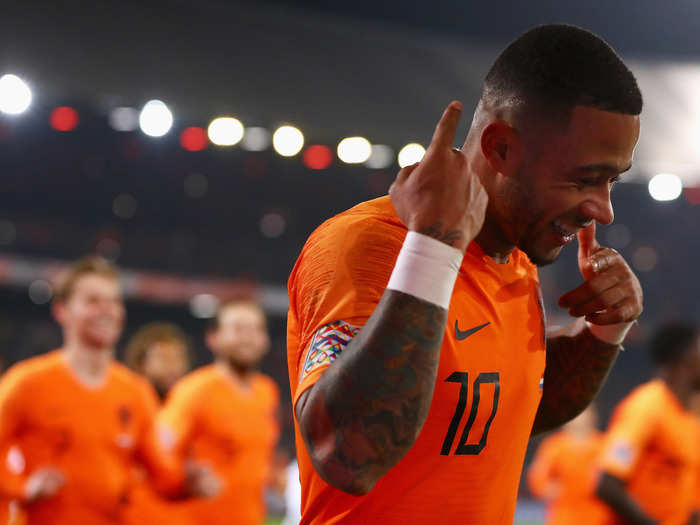 =T21: Olympique Lyonnais and Netherlands forward Memphis Depay — 7.5.