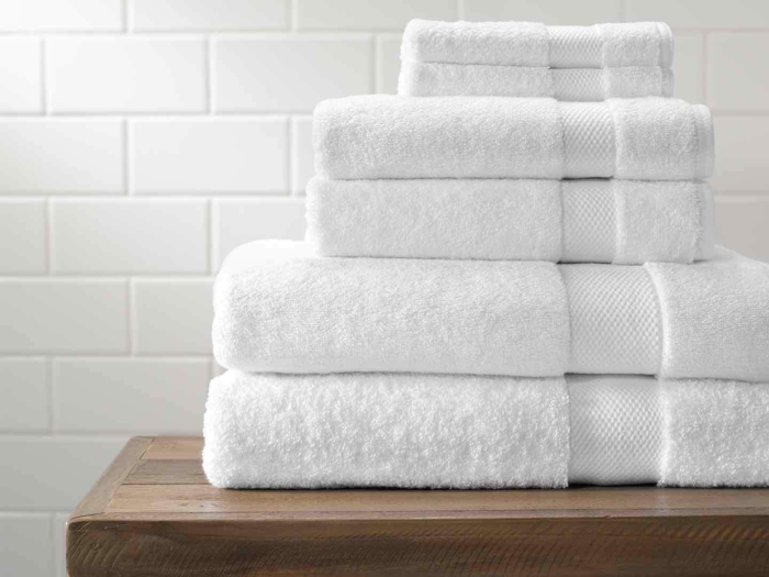 Plush cotton bath towels