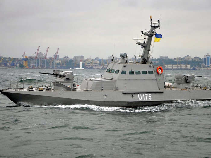 Gurza-M class ships are equipped with four 30mm automatic grenade launchers (two on the bow and two on the stern), as well as one 30mm ZTM-1 automatic gun, one 7.62mm machine gun, and one laser-guided man-portable air-defense system.