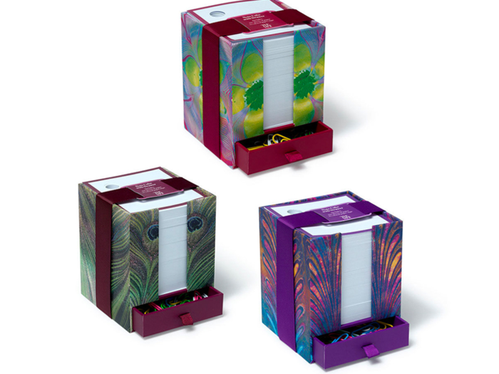 Beautiful note cubes inspired by an American artist