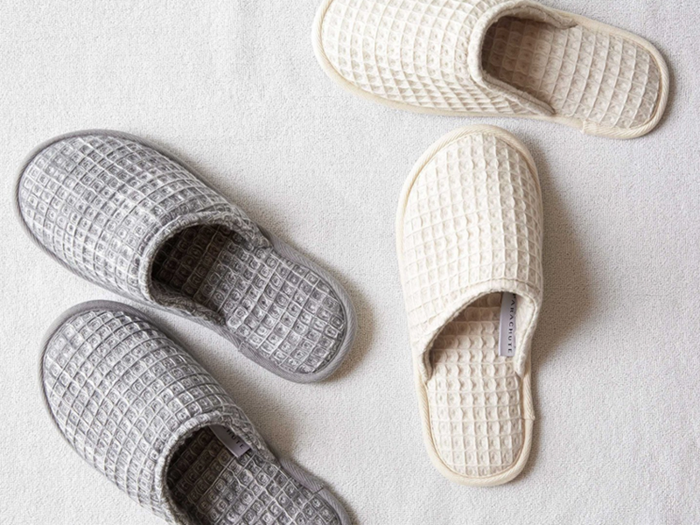 Comfortable waffle slippers