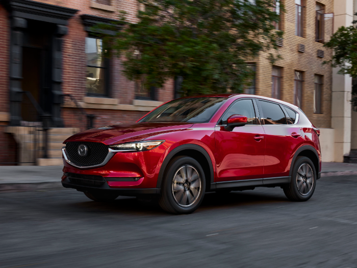 ... Mazda CX-5,...