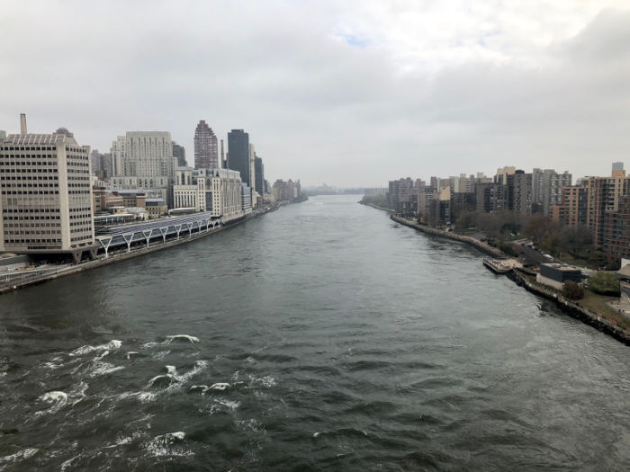 Even though it was a cloudy day when I took the tram, I still got an impressive view of the East River separating Manhattan and Queens.