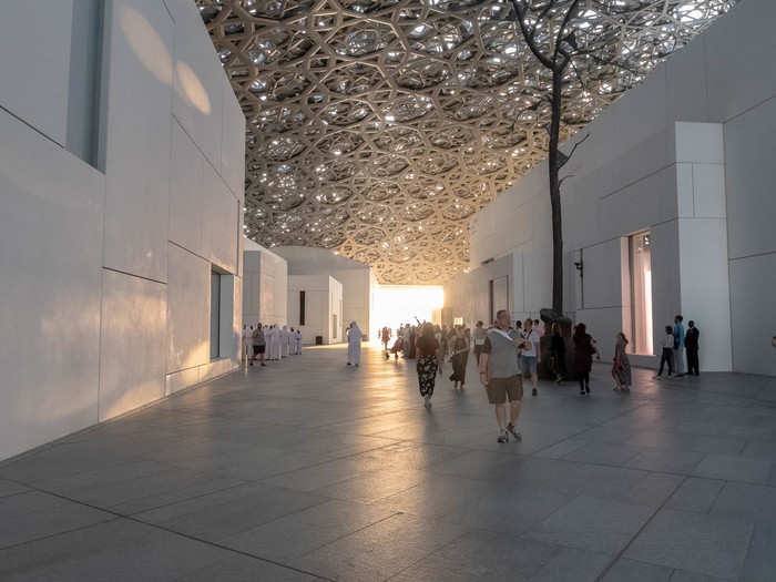 The museum is located on Saadiyat Island, which is due to have other major museums as well. The Louvre Abu Dhabi cost over $600 million to build, as well as another $525 million paid to France to use the Louvre name for 30 years, and $747 million to France for art loans, special exhibitions, and management advice.