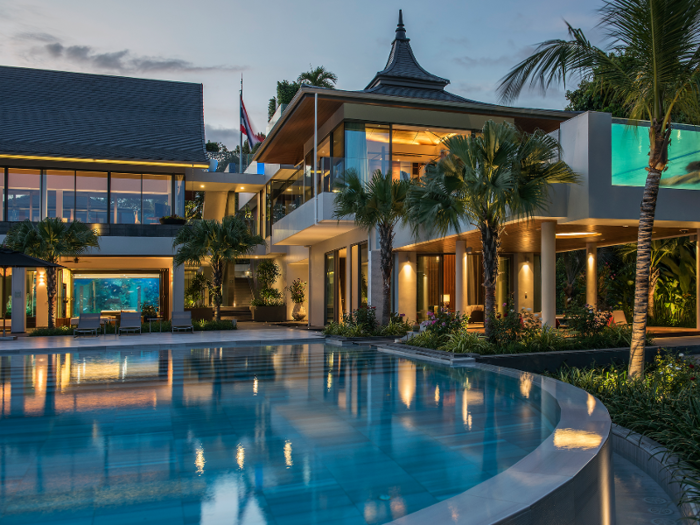 The 150,000-square-foot property has seven private villas and can host up to 14 people at once.