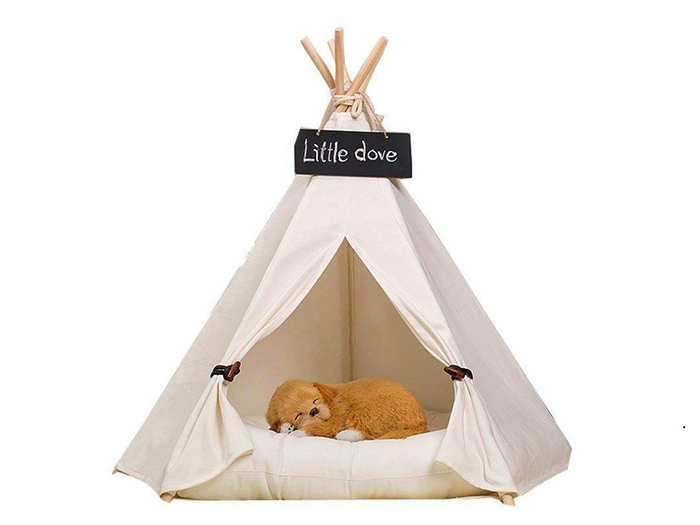 A mini teepee-style tent to pamper their pet